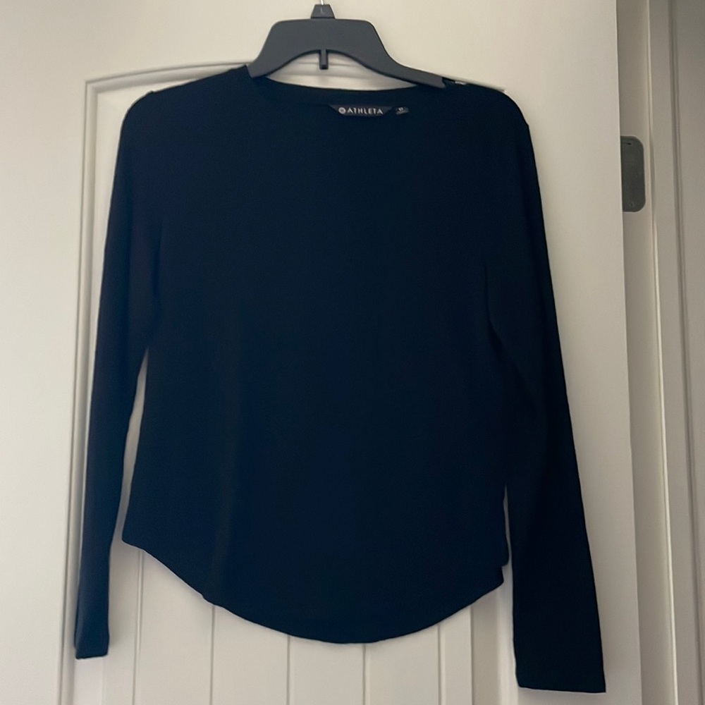 Black Atleta long sleeve T-shirt size ST